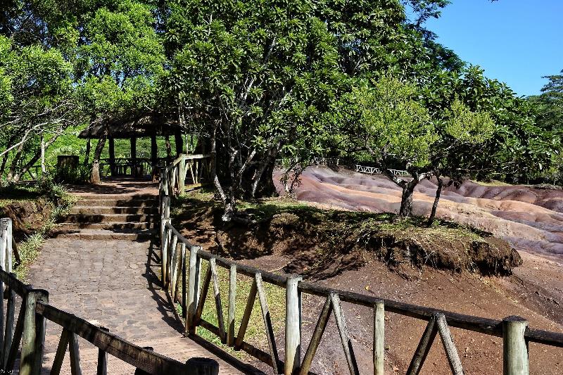 Chamarel, la terre des sept couleurs