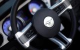 volant-hi-tech_fonds-ecran-automobile_01