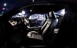 ford-mustang-interieur-noir