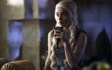 Emilia-Clarke-interprete-soumise-dans-game-of-thrones