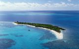 stvincent-atol-ensoleille-sable-blanc