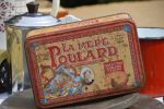 boite-en-fer-vintage
